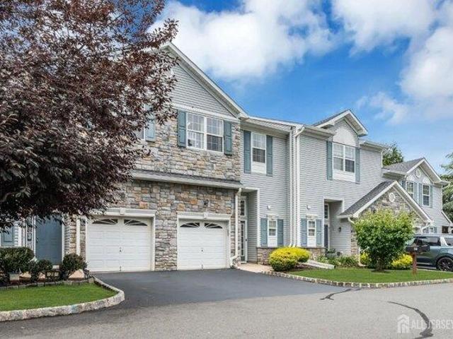 House for sale in Cliffwood, New Jersey