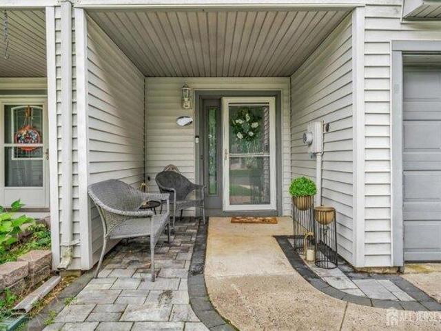 House for sale in Cliffwood, New Jersey