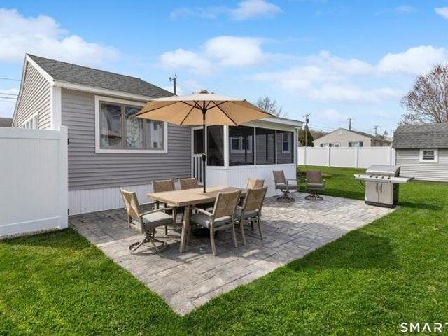 House for sale in Old Lyme, Connecticut