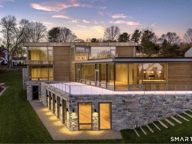 House for sale in Old Lyme, Lower Connecticut River Valley Planning Region