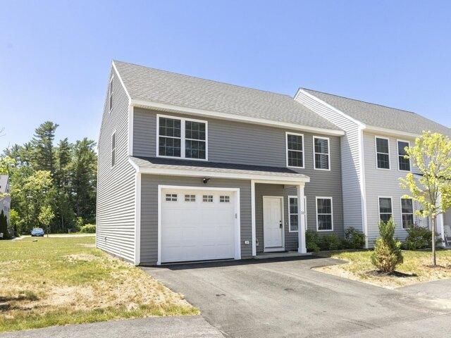 House for sale in Maine