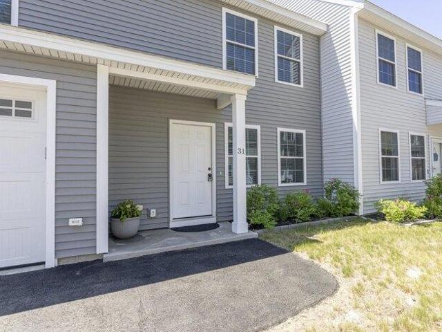 House for sale in Maine