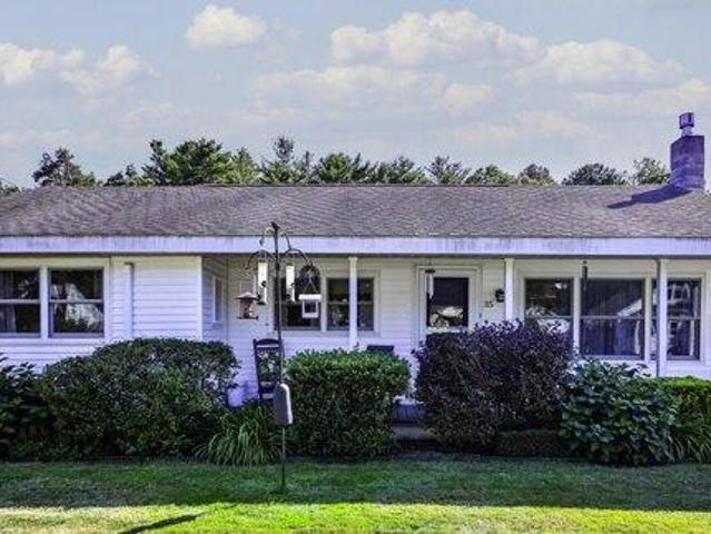 House for sale in Maine