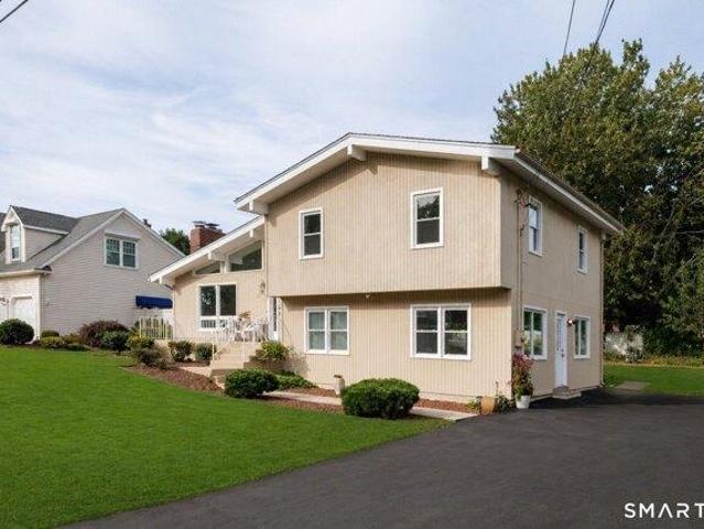 House for sale in Old Saybrook, Connecticut