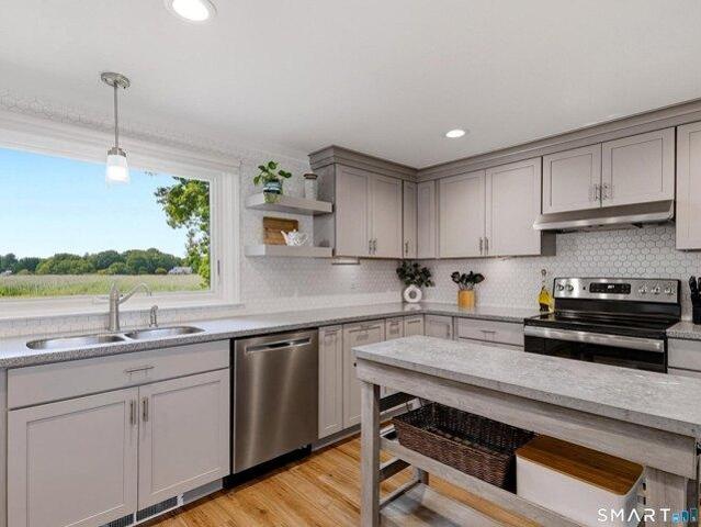 House for sale in Knollwood, Old Saybrook