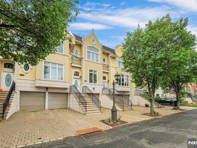 House for sale in New Jersey
