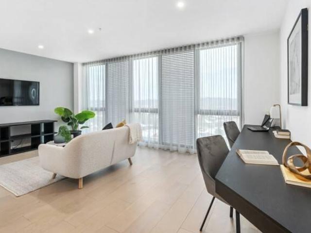 House for sale in Victoria