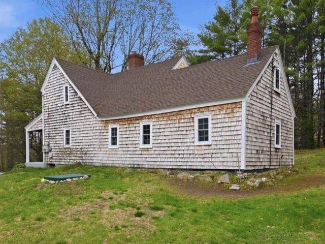 House for sale in New Hampshire