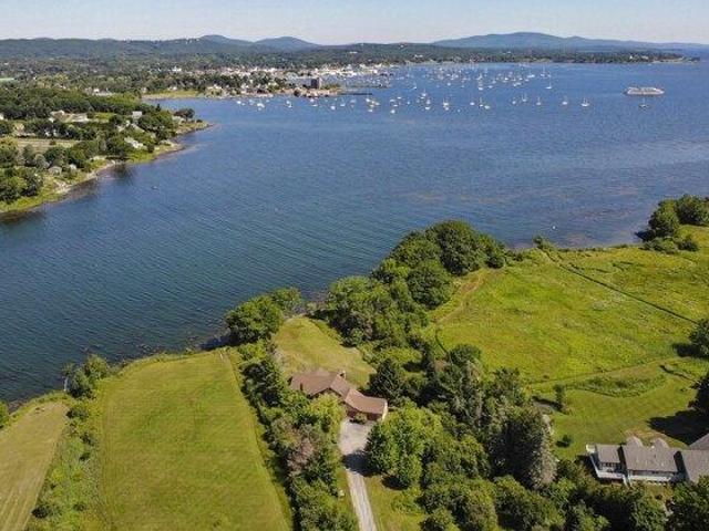 House for sale in Owls Head, Maine