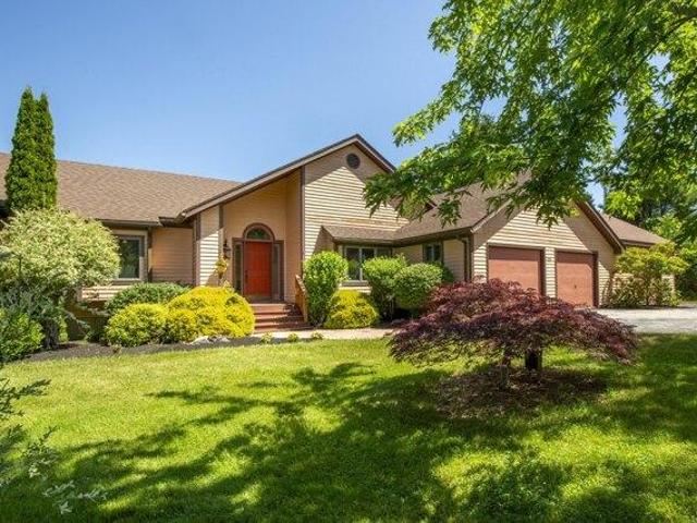 House for sale in Owls Head, Maine