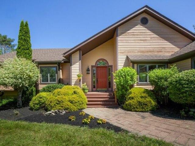 House for sale in Owls Head, Maine