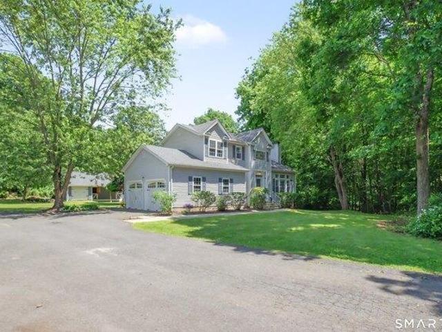House for sale in Oxford, Connecticut