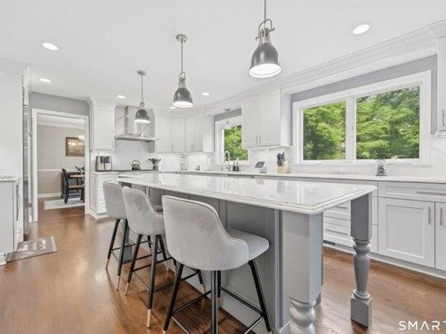 House for sale in Oxford, Connecticut