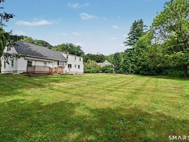 House for sale in Oxford, Connecticut