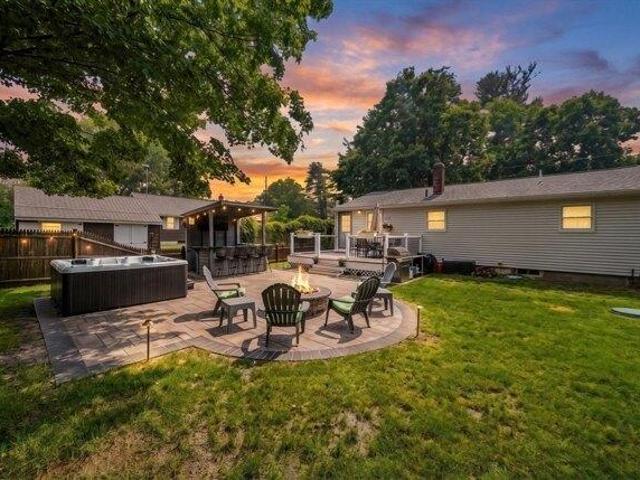 House for sale in North Oxford, Massachusetts