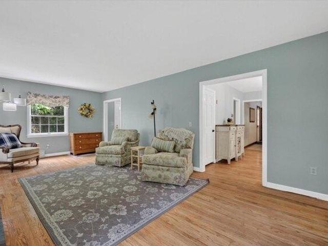 House for sale in North Oxford, Massachusetts