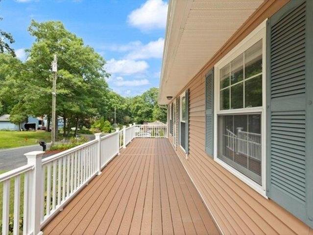 House for sale in North Oxford, Massachusetts