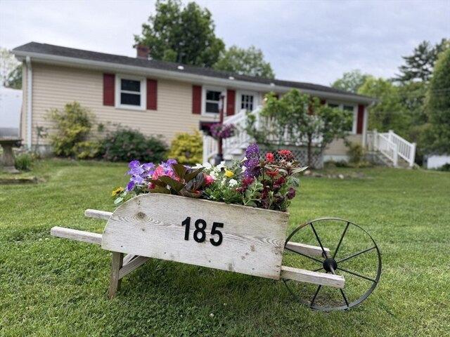 House for sale in Hampden, Massachusetts