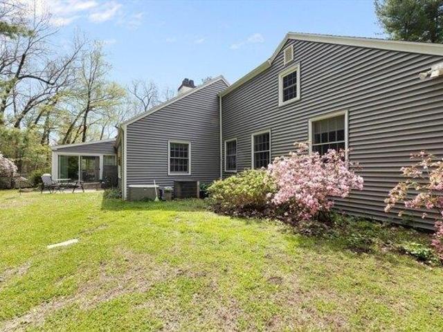 House for sale in Hampden, Massachusetts