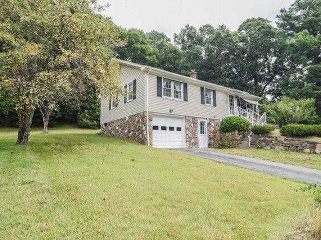 House for sale in Hampden, Massachusetts