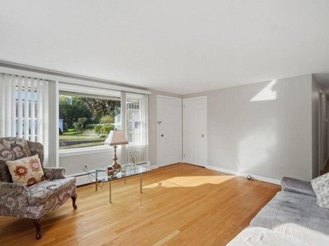 House for sale in Three Rivers, Palmer