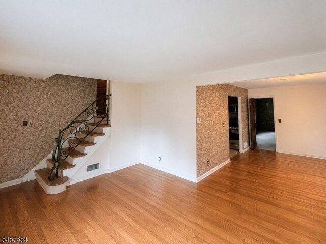 House for sale in Paramus, New Jersey