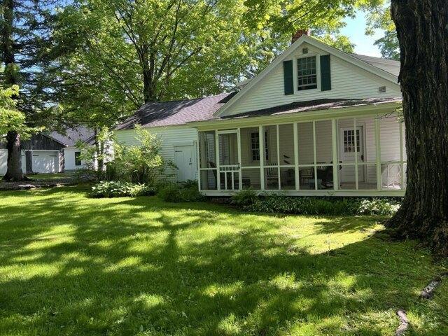 House for sale in Paris, Maine