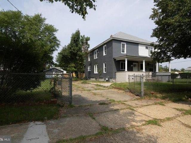 House for sale in Woodbury, New Jersey