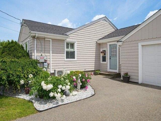House for sale in Pawtucket, Rhode Island