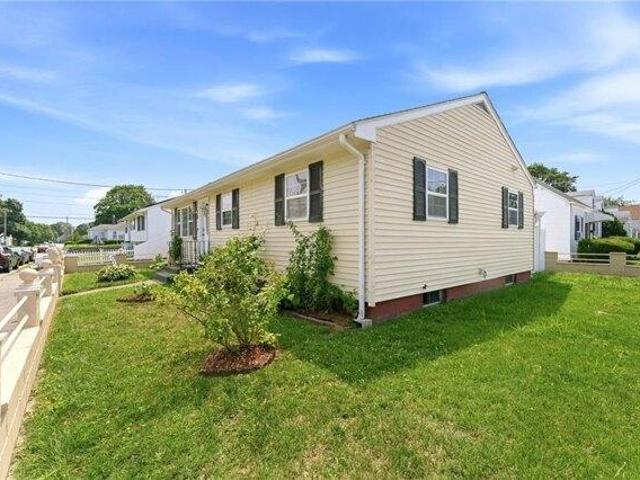 House for sale in Pawtucket, Rhode Island