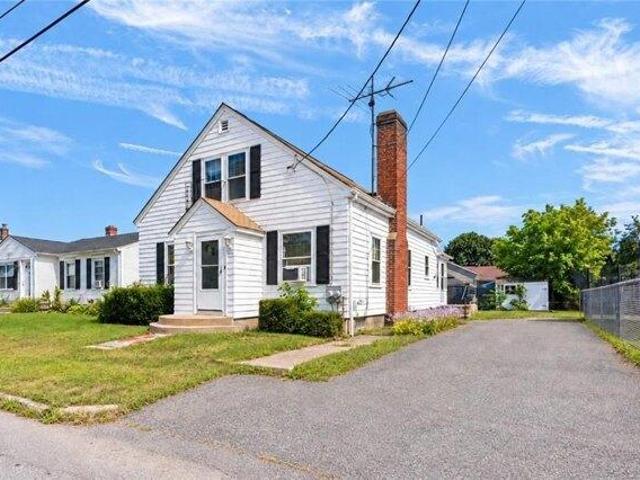 House for sale in Pawtucket, Providence County