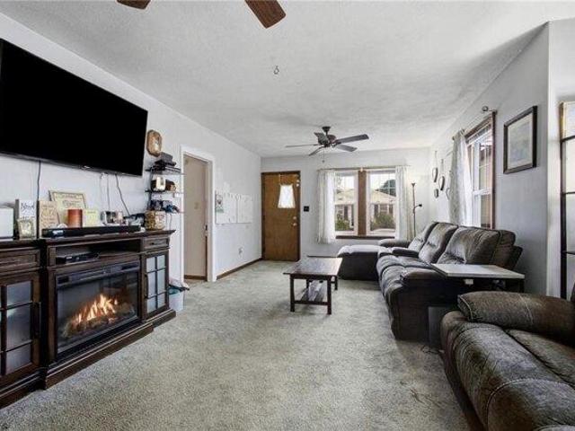 House for sale in Fairlawn, Pawtucket