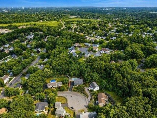 House for sale in Peabody, Essex County