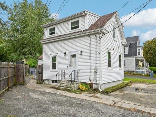 House for sale in Peabody, Essex County