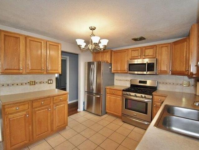 House for sale in Peabody, Essex County