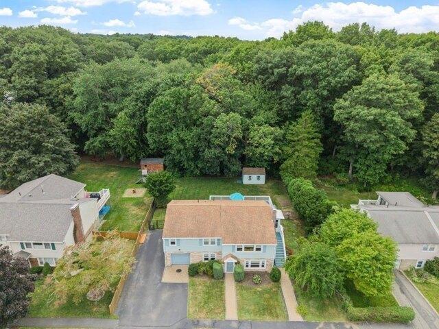 House for sale in Peabody, Essex County