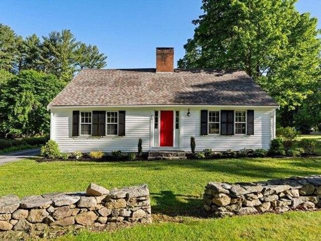 House for sale in Pembroke, Massachusetts