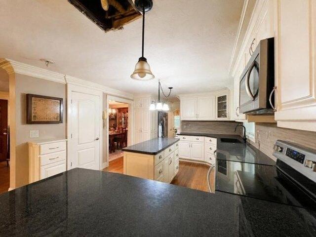 House for sale in Pembroke, Plymouth County