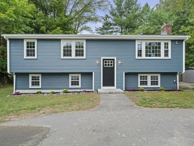 House for sale in Pembroke, Plymouth County