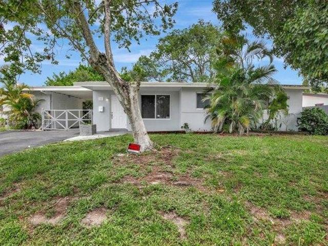 House for sale in Pembroke Pines, Florida
