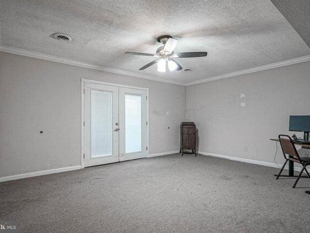 House for sale in Deepwater, New Jersey