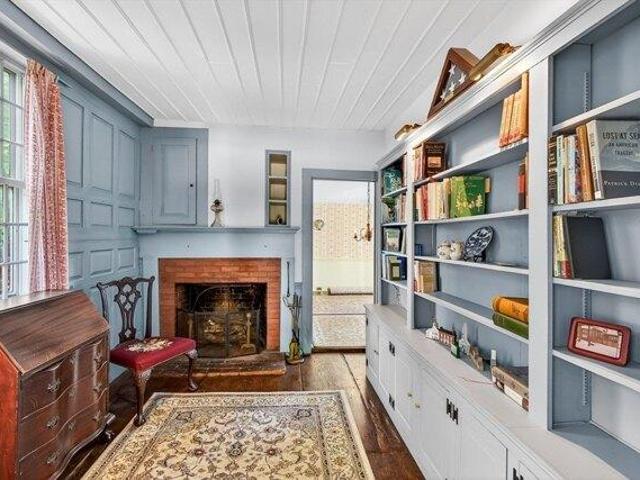 House for sale in Petersham, Massachusetts