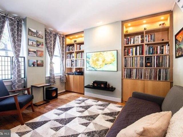 House for sale in Philadelphia, Pennsylvania