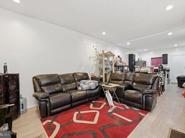 House for sale in Philadelphia, Pennsylvania