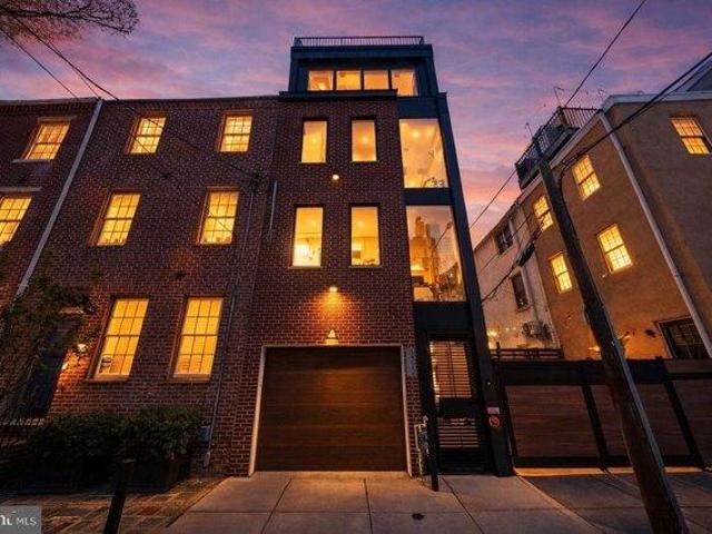 House for sale in Philadelphia, Pennsylvania