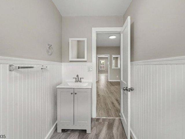 House for sale in Phillipsburg, New Jersey