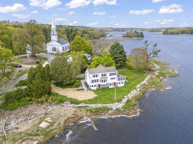 House for sale in Phippsburg, Maine