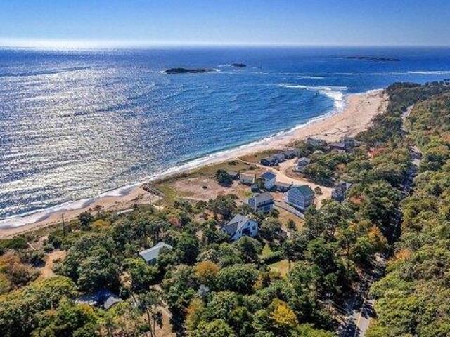 House for sale in Phippsburg, Maine