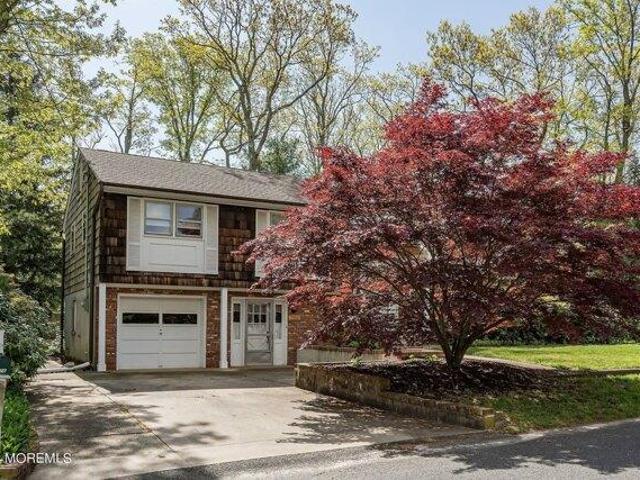 House for sale in Pine Beach, New Jersey