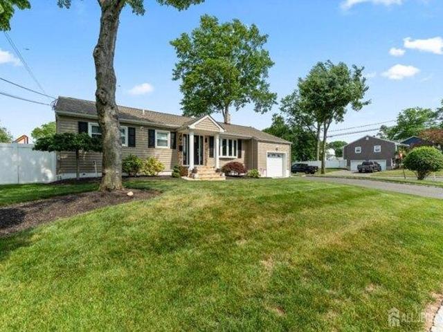 House for sale in Piscataway, New Jersey